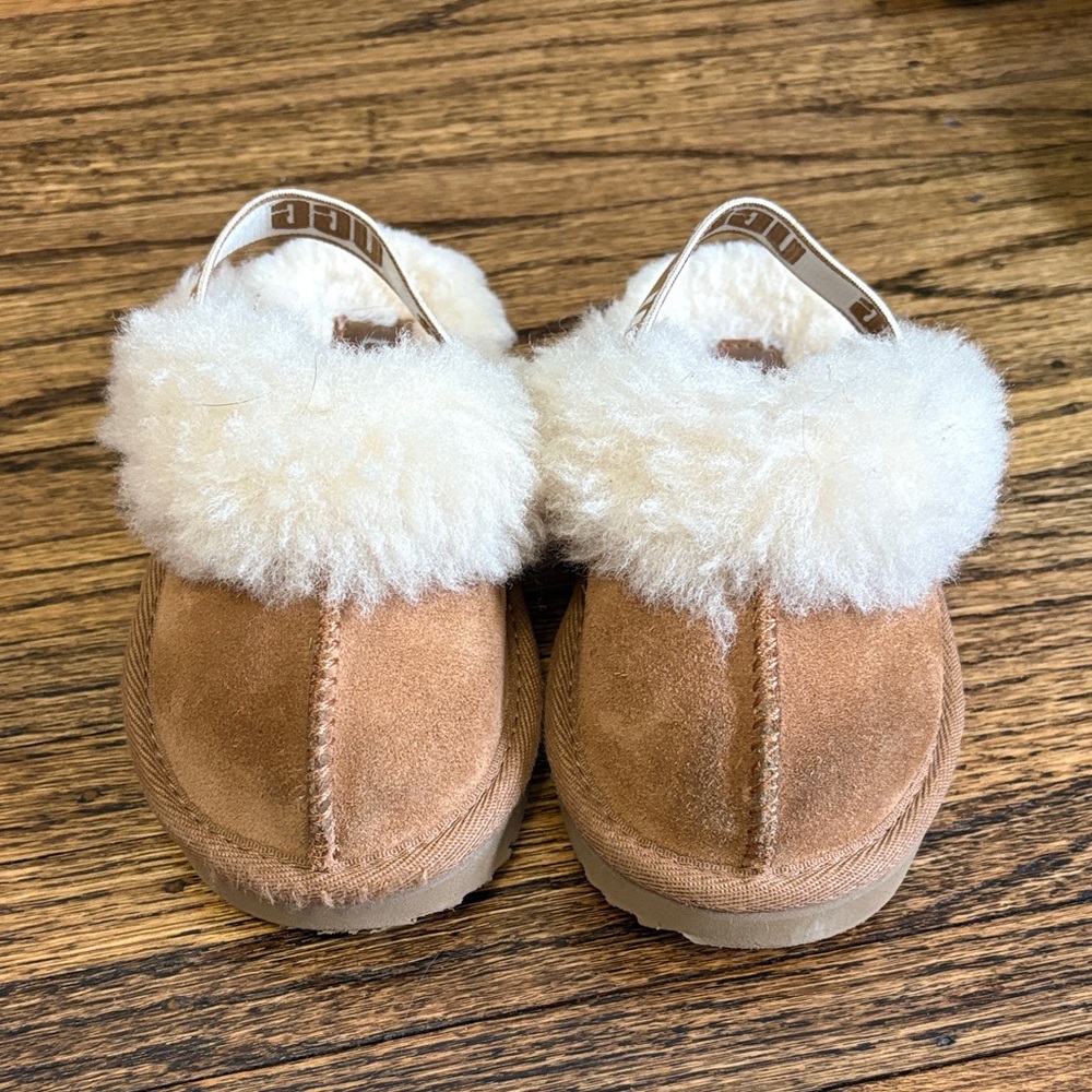 UGG Tan funkette Slippers